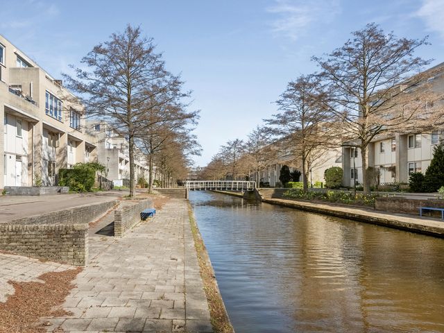Charta 77-Vaart 154, Haarlem