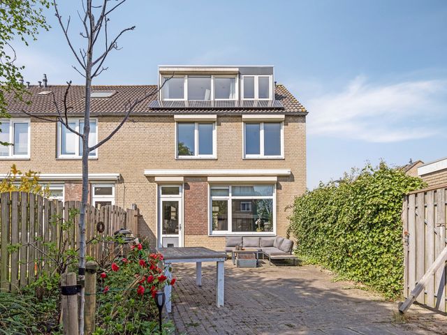 Dokter Hiemstralaan 13, Gorinchem