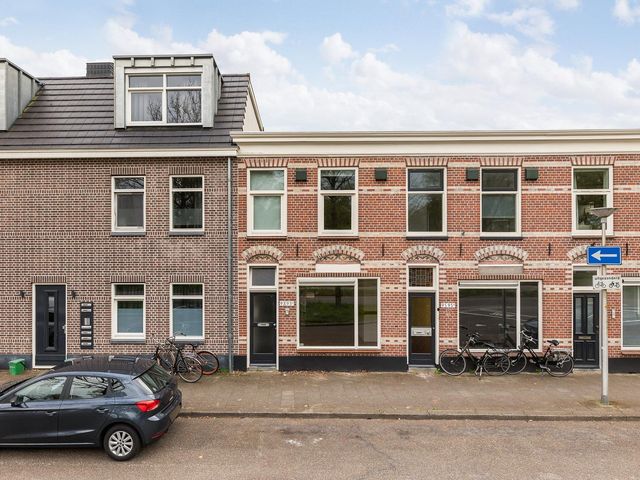 Bisschop Willebrandlaan 93, Zwolle