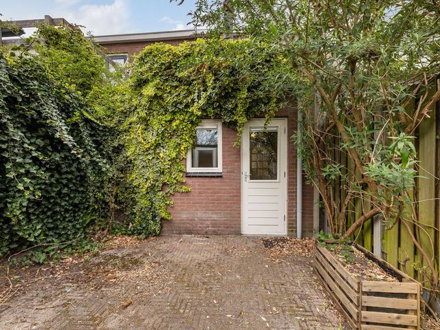 Bisschop Willebrandlaan 93, Zwolle