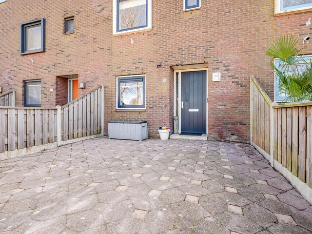 Zadkinestraat 70, Almere