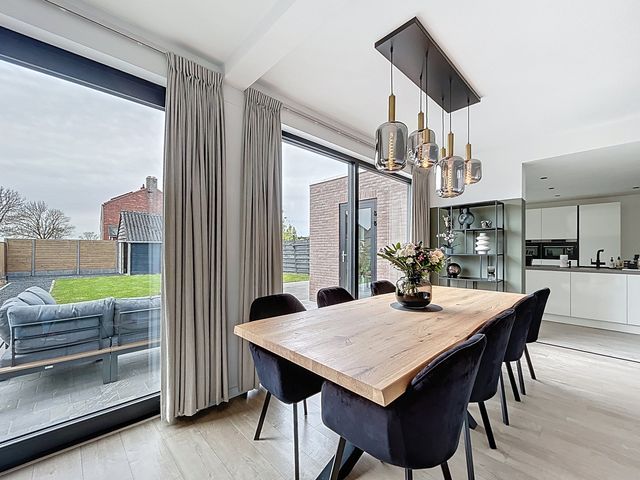 Willemsweg 21, Schoondijke