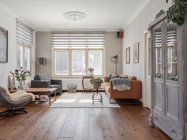 Raadhuisstraat 16, Wognum