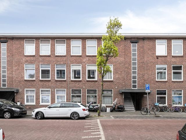 Pluvierstraat 285, 'S-Gravenhage