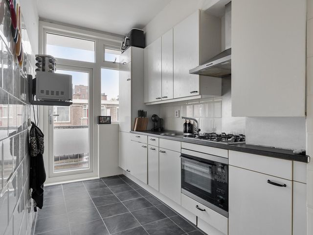 Pluvierstraat 285, 'S-Gravenhage