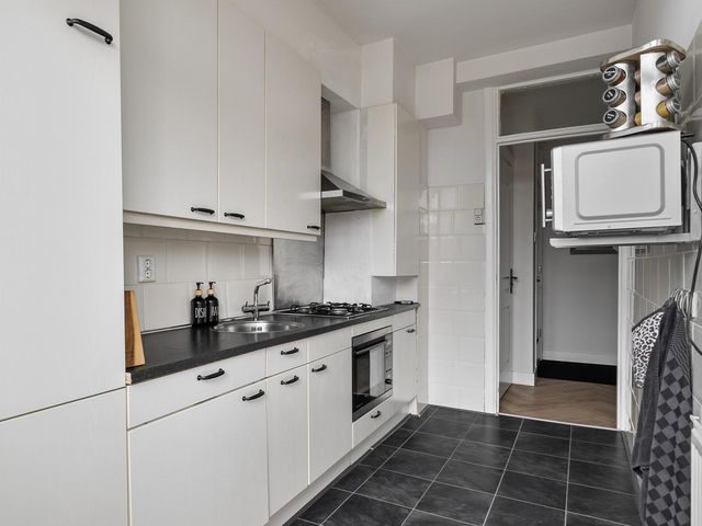 Pluvierstraat 285, 'S-Gravenhage