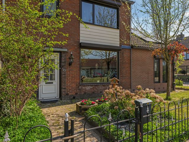 De Hartogstraat 16, Valburg