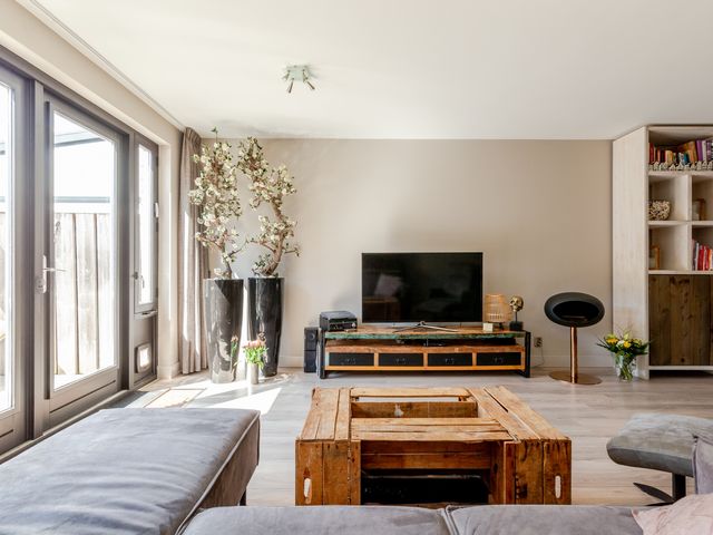 Moermond 42, Hoofddorp