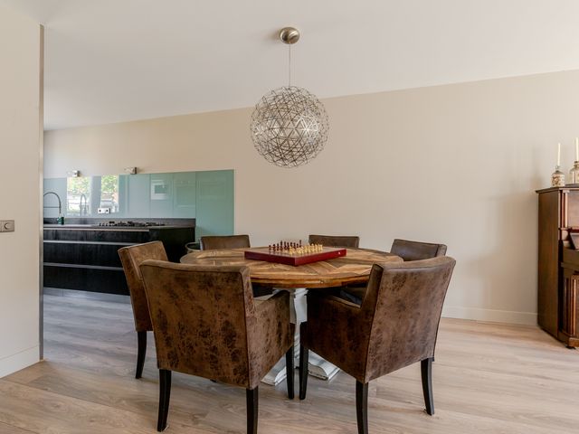 Moermond 42, Hoofddorp