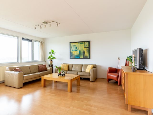 Lauwers 22, Hoofddorp