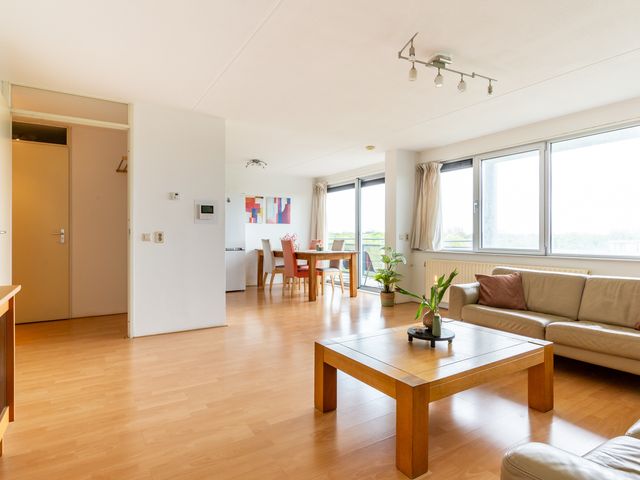 Lauwers 22, Hoofddorp