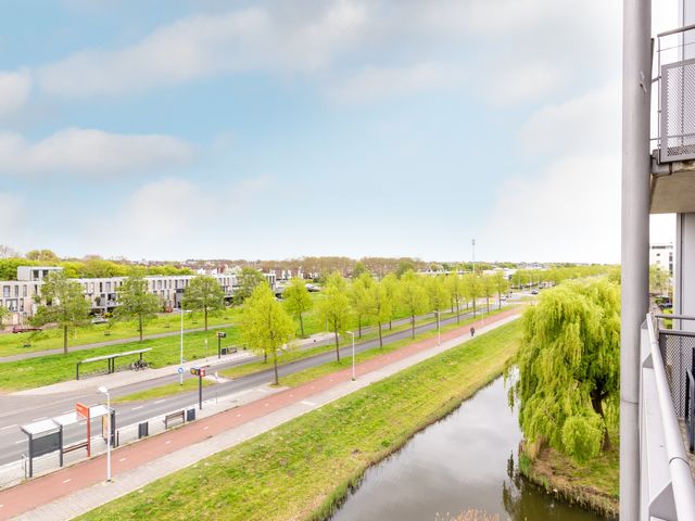 Lauwers 22, Hoofddorp