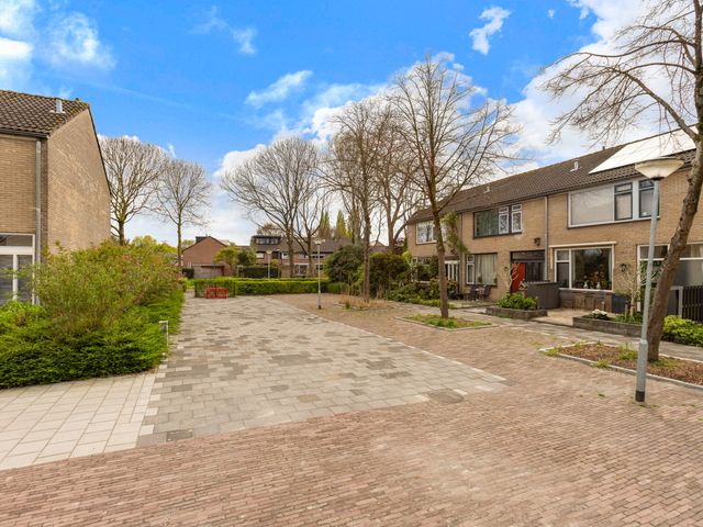 Regenboogstraat 177, Dordrecht