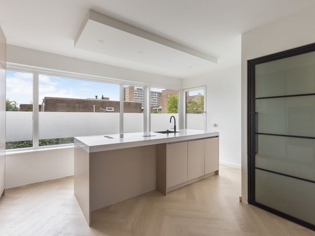 Damsterdiep 78, Dordrecht