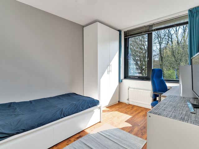 Söderblomplaats 27, Rotterdam