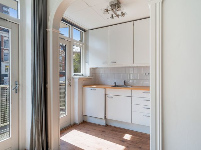 Oostzeedijk Beneden 197B, Rotterdam