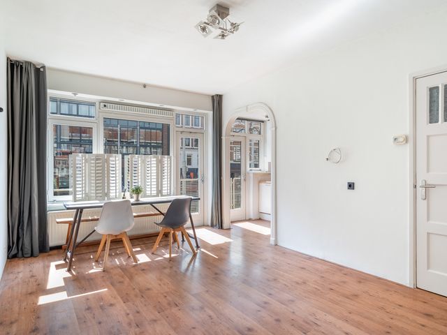 Oostzeedijk Beneden 197B, Rotterdam