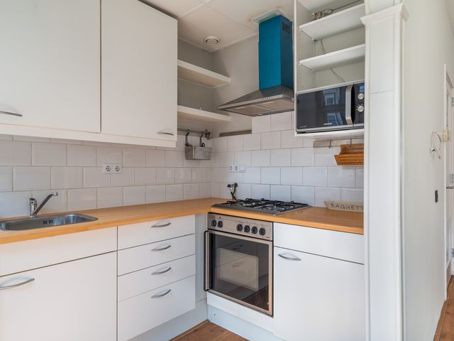 Oostzeedijk Beneden 197B, Rotterdam