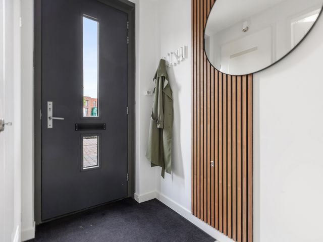 Donatellostraat 36, Lent