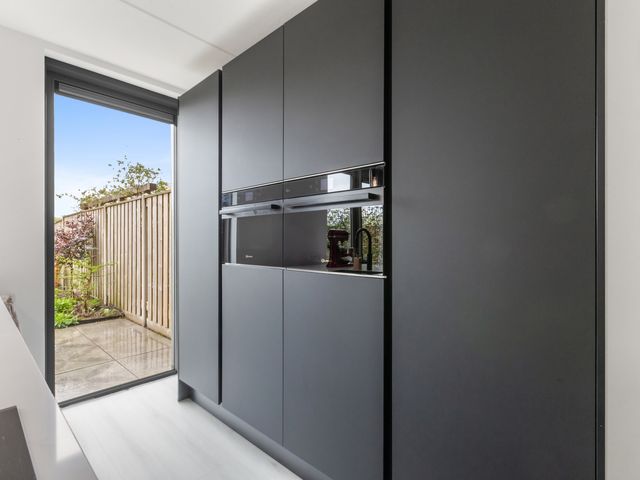 Donatellostraat 36, Lent