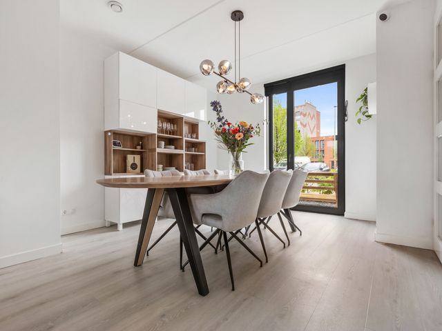 Donatellostraat 36, Lent