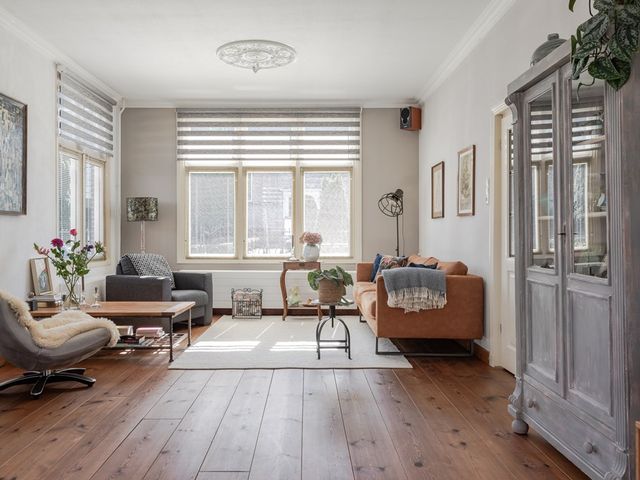 Raadhuisstraat 16, Wognum