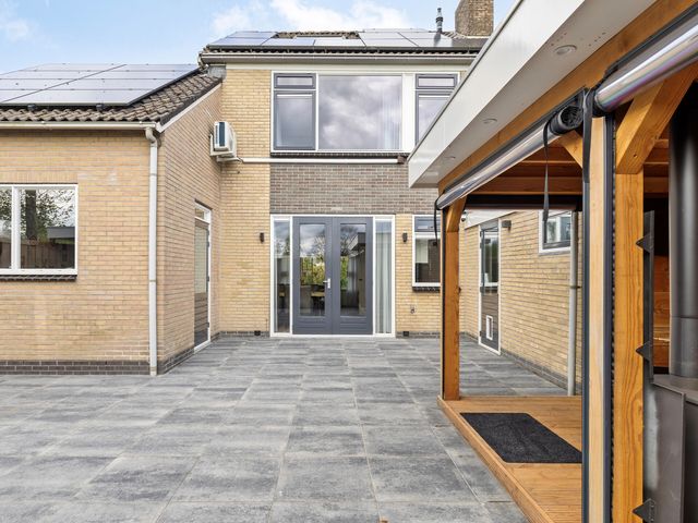 Toutenburgstraat 21, Burum