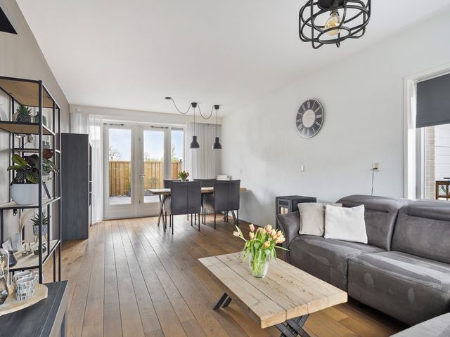 Toutenburgstraat 21, Burum