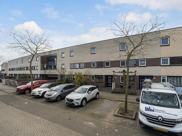 Waddenring 27, Barendrecht