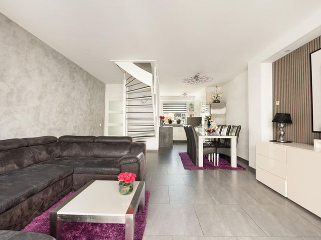 Engelsholm 11, Hoofddorp
