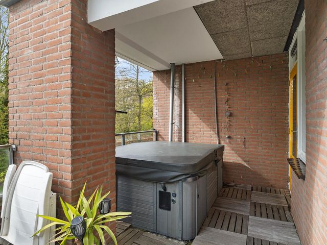 Leusdenhof 153, Amsterdam