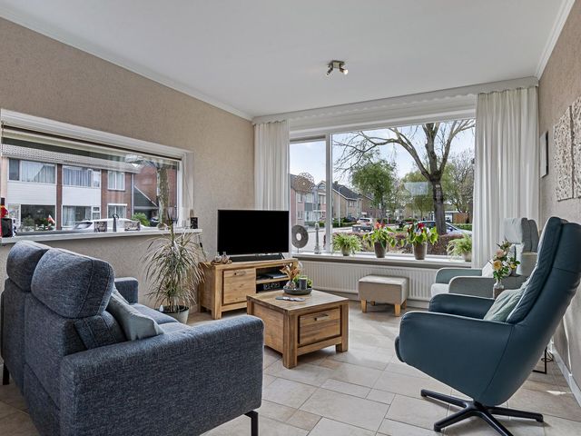 Margrietstraat 2, Oosterland