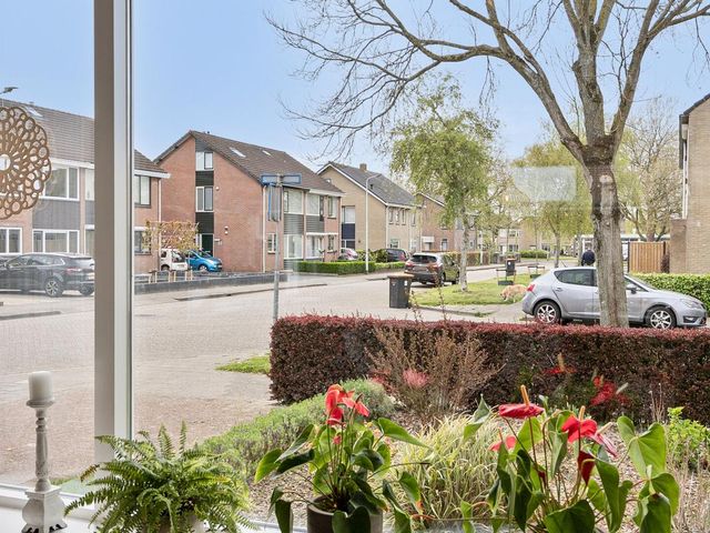 Margrietstraat 2, Oosterland