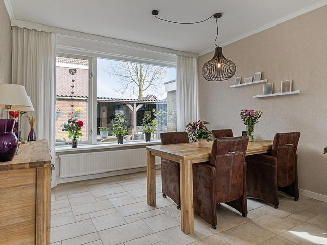 Margrietstraat 2, Oosterland