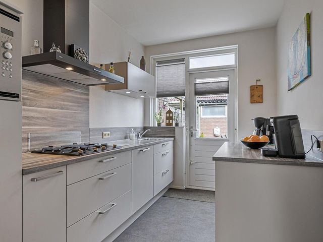 Margrietstraat 2, Oosterland