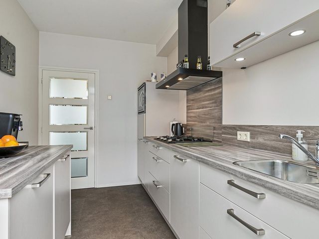 Margrietstraat 2, Oosterland