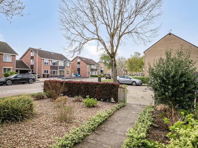 Margrietstraat 2, Oosterland