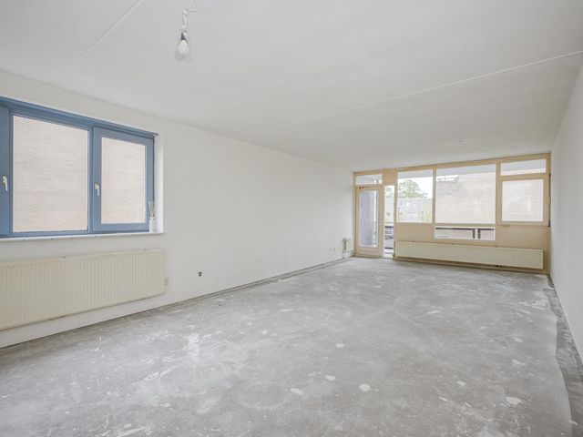 Dobbedreef 85, Leiden