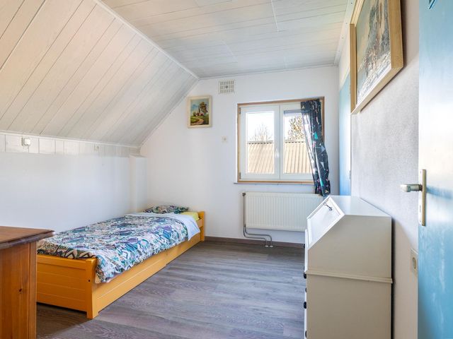 Achter Emer 11A, Breda