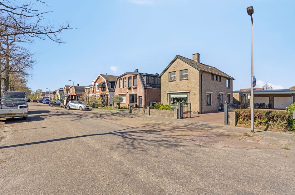 Gronausestraat 991