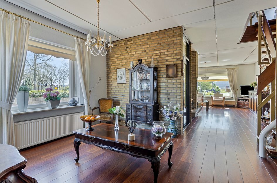 Gronausestraat 991