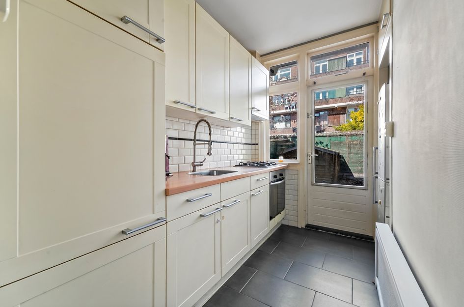 Jan ten Brinkstraat 21