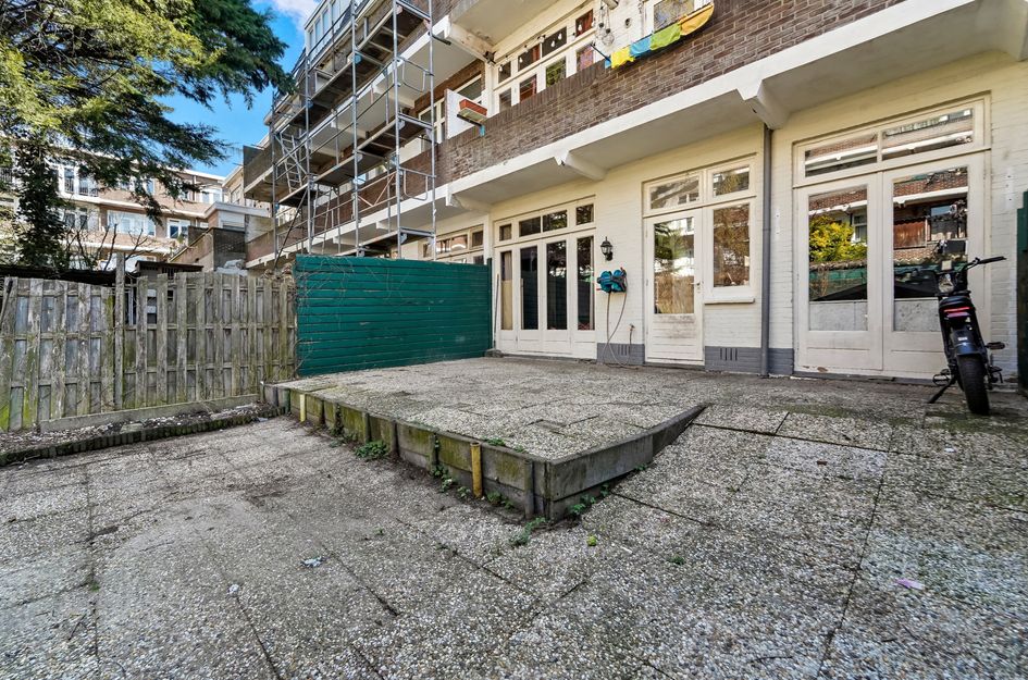 Jan ten Brinkstraat 21