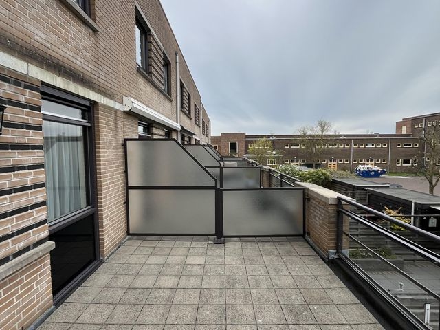 Zonnebloemstraat 102, Den Haag