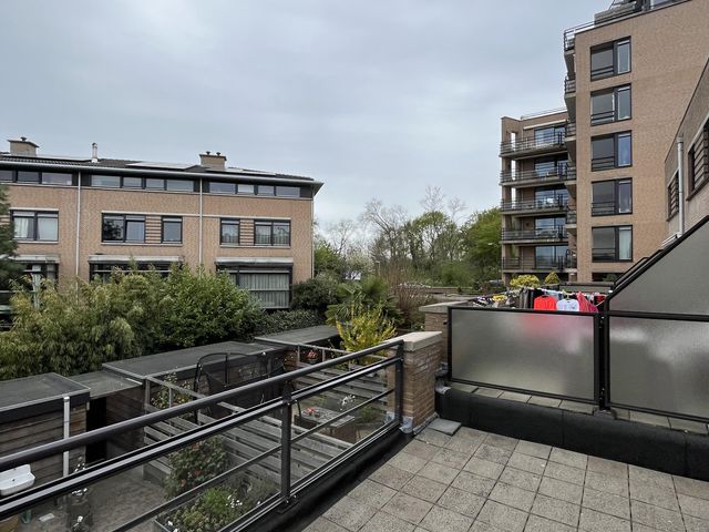 Zonnebloemstraat 102, Den Haag