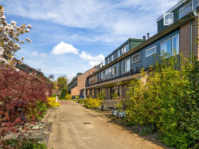 Brugakker 1140, Zeist