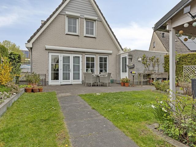 Appelmeet 61, Burgh-Haamstede