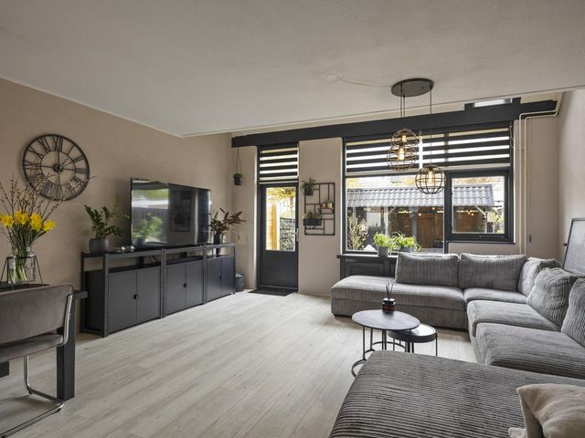 Brikstraat 12, Den Helder