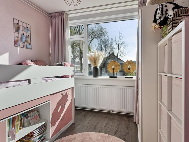 Jacob van Ruijsdaelstraat 44, Roosendaal