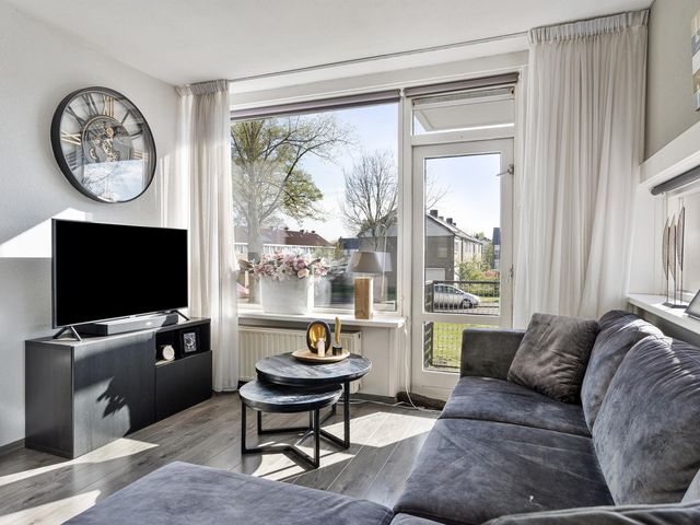 Jacob van Ruijsdaelstraat 44, Roosendaal